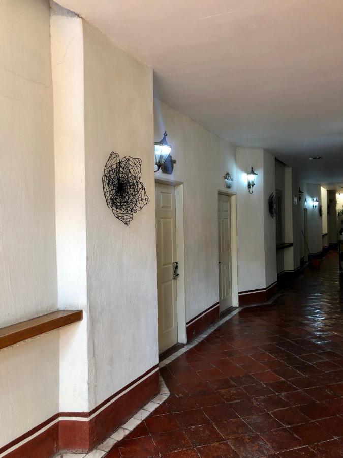 Hotel Inn Galerias Aguascalientes Exterior foto